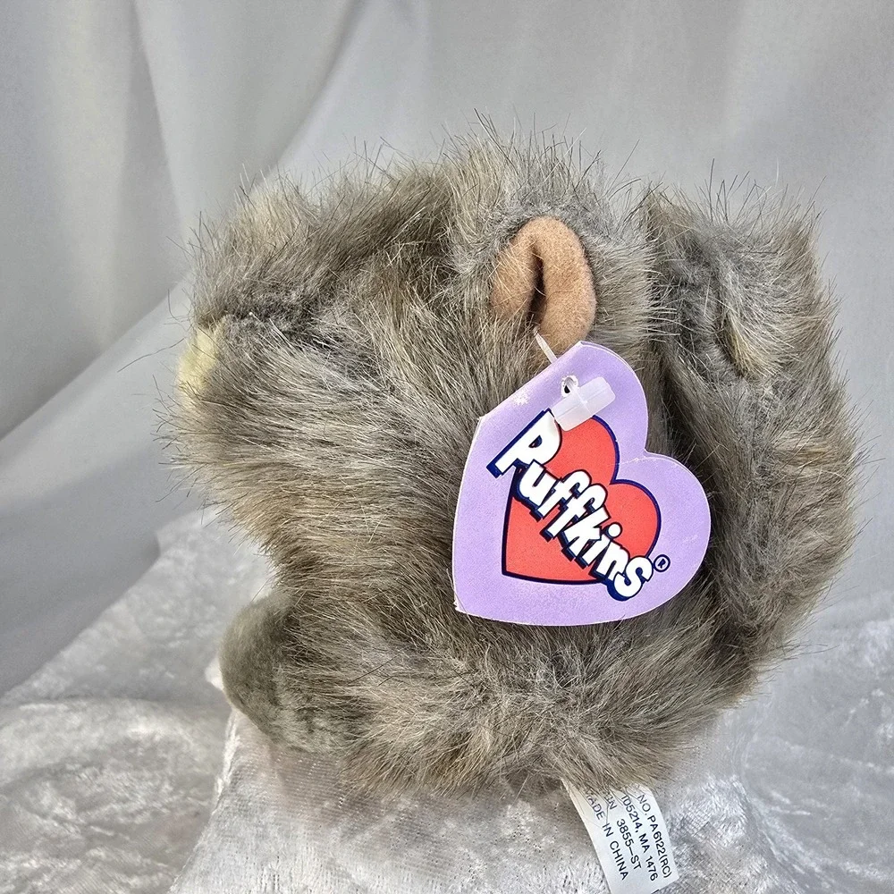 NWT Puffkins Nutty The Squirrel Plush‎ Stuffed Swibco Retired VTG Toy 1997 W7